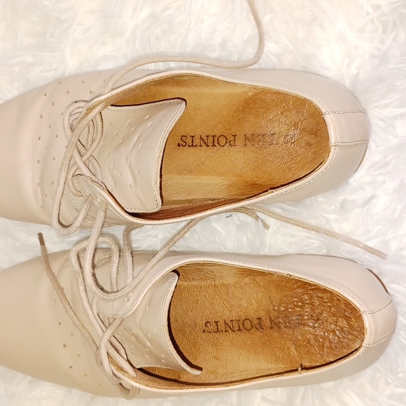 Light pink soft leather oxfords - Picture 6 of 6